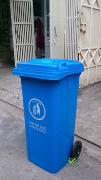 ban-thung-rac-nhua-120-lit-xanh-duong.jpg