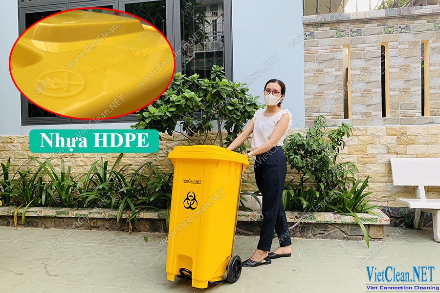 chat-lieu-nhua-HDPE-thung-rac-nhua-mau-vang-120-lit.jpg chat-lieu-nhua-HDPE-thung-rac-nhua-mau-vang-120-lit.jpg